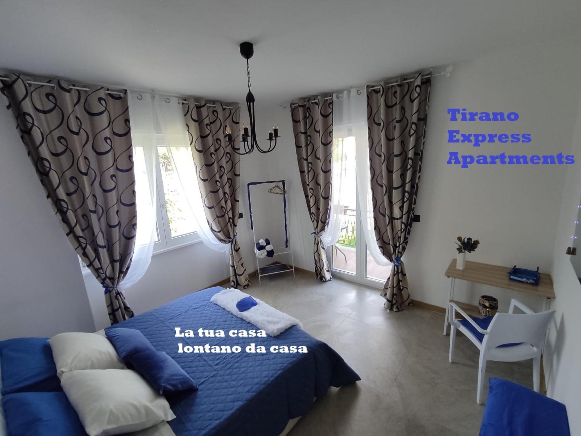 Tirano Express Luxury Apartments Екстериор снимка